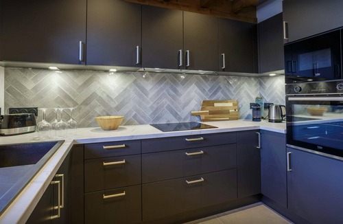 Les Gets Ski Chalet | Chalet Kouzya - mountain break for 8 in Les Gets - OVO Network