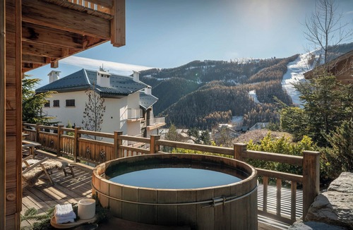 Saint-Etienne-de-Tinee Ski Chalet | Chalet L'Evidence -Explore Mercantour and relax in the sauna - OVO Network