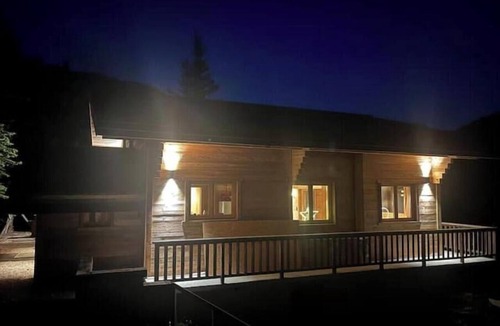 Le Grand-Bornand House | Chalet La Belle Étoile | Large Family Chalet Facing the Aravis Mountains
