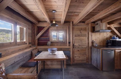 Combloux Ski Chalet | Chalet 'Mazot De Warens' with Mountain View, Private Terrace and Private Garden