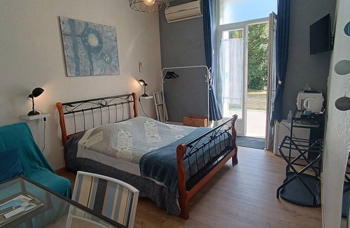 Saint-Paul Bed & Breakfast | Chambres d'hôtes Les Denias