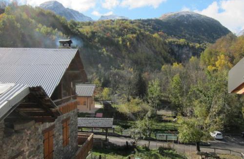 Villarabout Apartment | Charmant 3P à 4km des pistes avec Wifi à Saint-Martin-de-Belleville - FR-1-452-388
