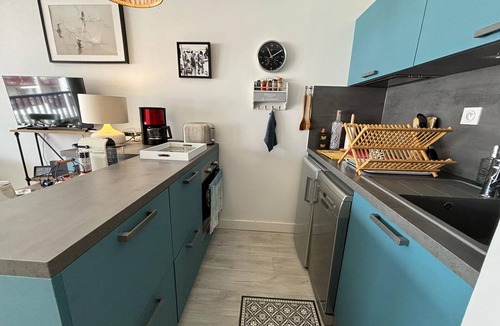 Hendaye Apartment | Charming 2-room apartment with pool in Hendaye, near port