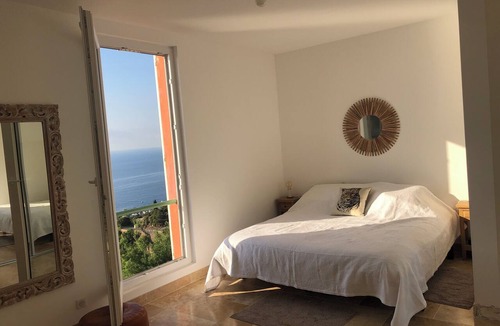 Theoule-Superieur House | Charming, air-conditioned Provençal villa with panoramic views of the sea and the islands