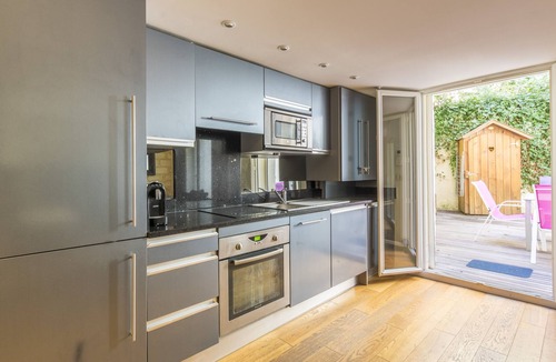 Aiguerelles Apartment | CHARMING APARTMENT NEAR THE HISTORIC CENTER OF MONTPELLIER
