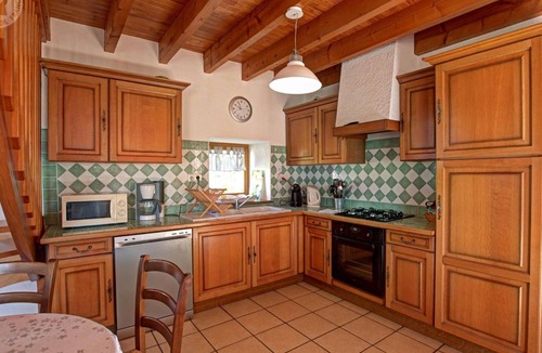 Les Salles Cottage | Charming cottage for 10, nature and comfort with pets allowed