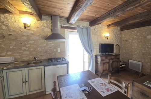 Naussannes Cottage | Charming Cottage with Pool & Private Lake near Scenic Dordogne