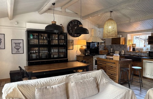 Domino House | Charming House with Heated Pool – Sleeps 6 – Domino, St Georges d'Oléron