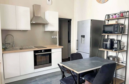 Saint-Michel - Nansouty - Saint-Genes Apartment | Charming Studio in the Heart of Bordeaux