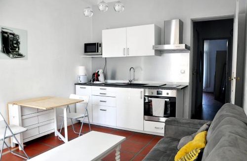 Les Grands Carmes Apartment | Charming two-bedroom in the heart of Marseille