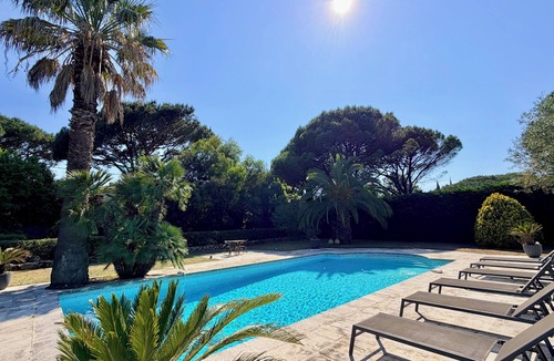 Saint-Tropez House | Charming villa - Air-conditioned - South-facing pool - Garden