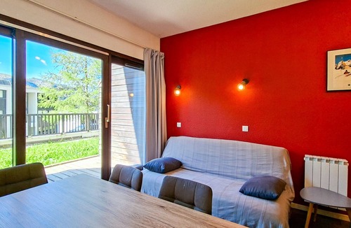 Flaine Apartment | Comfortable apartment at the foot of the slopes with pool and parking