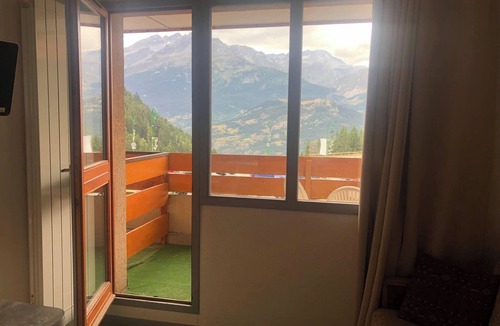 Valfrejus Apartment | Comfortable studio in the heart of the Valfréjus resort