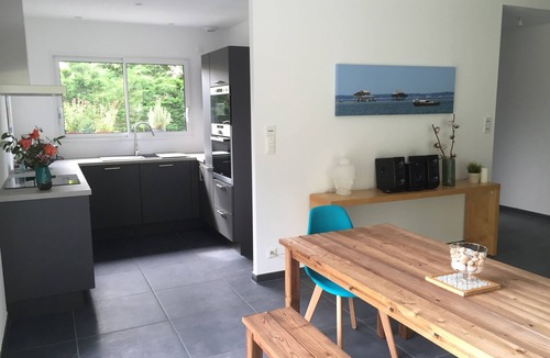 Le Teich Villa | Contemporary, air-conditioned, 3-bedroom house—bright and quiet—in the Arcachon Basin