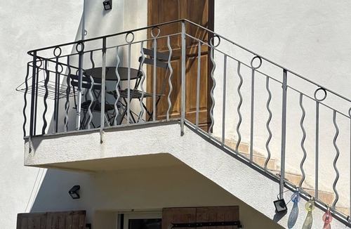 Cabrieres-d'Avignon Apartment | Cosy nest in the heart of the Luberon near the most beautiful villages in Provence