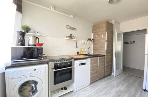 Sablon - Trudaine Apartment | Cosy, Spacieux 3 Chambres et Espaces de Travail