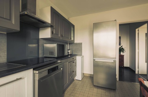 Roanne Apartment | Cosy, spacious apartment in Roanne in a quiet residence.