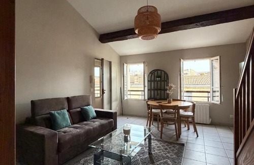 Bastide Apartment | Cozy 1-bedroom apartment 2 minutes from Stalingrad Private parking