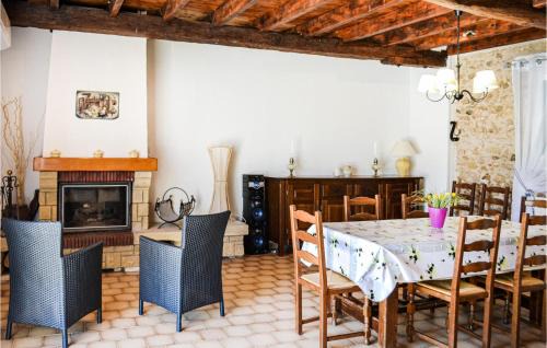 Blis-et-Born House | Cozy Home In Blis Et Born