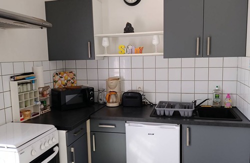 Gujan-Mestras Apartment | Cozy vacation rental in the Arcachon Basin for 2–4 people, in a quiet location near amenities