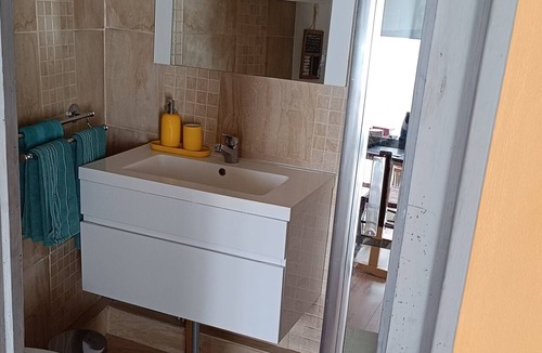 Les Eyzies House | Double room-Standard-Ensuite-Garden view