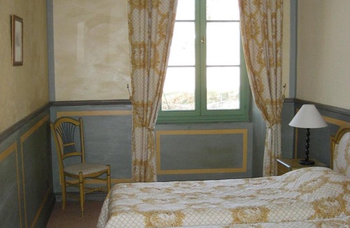 Montbrun-les-Bains Apartment | Dreamy Apartment in South of France with Swimming Pool