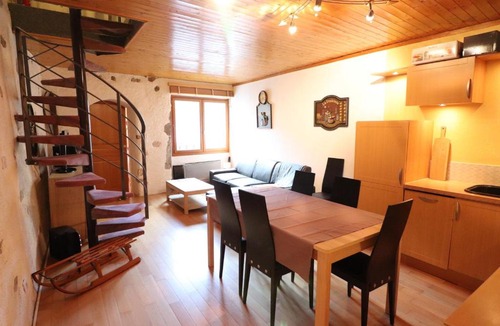 Annecy Old Town Apartment | Duplex atypique centre historique - Animaux acceptés - FR-1-432-63