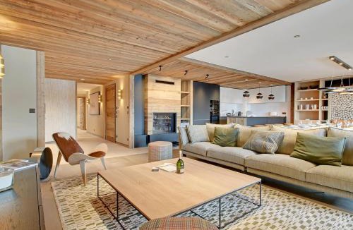 Meribel Apartment | Duplex de Prestige 6 Chambres, Route du Belvédère, Skis aux Pieds, Jacuzzi & Parking Privé - FR-1-613-8