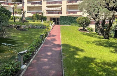 Golfe Juan Apartment | Elégant Appartement 2pièces PiscineVue mer parking