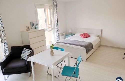Ferney-Voltaire Apartment | Elegant Studio in the center of Ferney-Voltaire