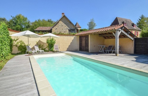 Saint-Medard-d'Excideuil Villa | Elegant Villa in Saint-Médard