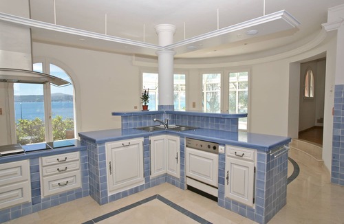 Sainte-Maxime House | Exceptional seafront villa with 180° view of the Gulf of Saint-Tropez