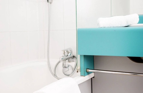 Gap Hotel | Explore the Beauty of Gap from a Charming Alpine Base l 2 Standard Rooms