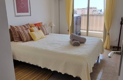 Saint-Laurent-du-Var Apartment | F2 NEW BRIGHT BEAUTIFUL NEAR SEA AIRPORT AND AMENITIES AC WIFI TERRACE GARAGE