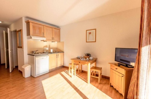 Les Bottieres House | Family-Friendly Savoie Residence w/Indoor Pool & Breathtaking Views