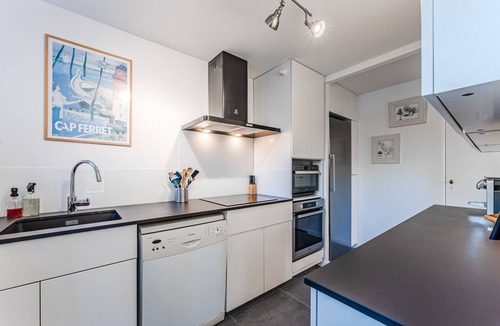 Cap-Ferret House | Family Villa with 6 Bedrooms, Garden & Terrace, Between Beach and Port – Lège-Cap-Ferret