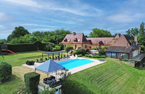 Rouffignac-Saint-Cernin-de-Reilhac House | Domaine de Monribot with private pool - 10 or 18 people