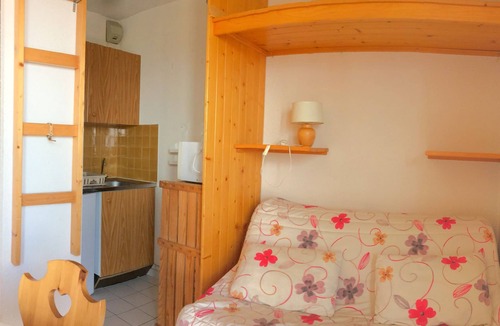 La Toussuire Apartment | Functional studio at the slopes, La Toussuire