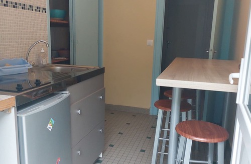Fumel Apartment | Furnished Floryll for 6 people in Fumel