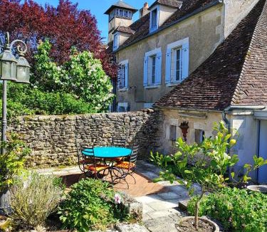 Vielmanay House | Gîte à la ferme entre Loire, Vignobles et Bertranges