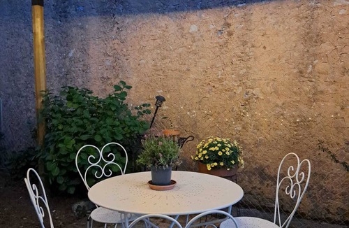 Berson House | Gîte "château les Cèdres" 4 Pers. 90 m2, au Coeur du Vignoble