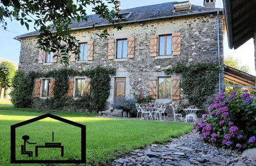 Saint-Jal Apartment | Gîte de France Gîte des papous 4 épis - Gîte de France 10 personnes MAE-9494