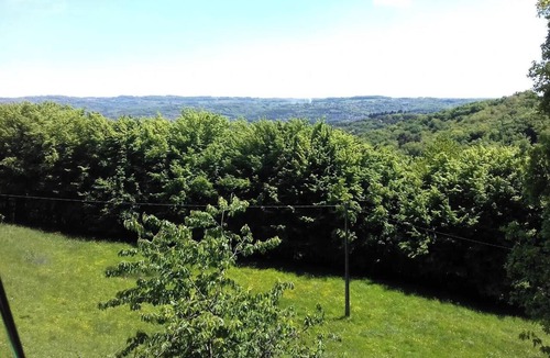 Cublac Villa | Gîte de France (sleeps 4)