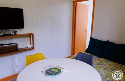 Laval-sur-Luzege House | Gîte ecole 4