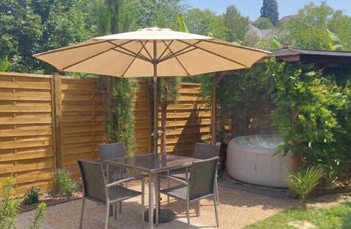 Terrasson-la-Villedieu House | Gîte Le Petit Bonheur