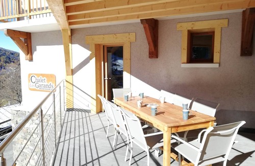 Valmeinier Apartment | Gîtes 0+1- 16P- 8 rooms cosy- SAUNA- MOUNTAIN VIEW