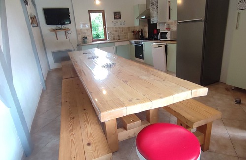 Urzy House | Gite Jeunot Urzy Nièvre – Spacious 3-Bedroom Retreat for 15 Guests