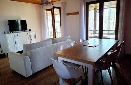 Saint-Martial-de-Nabirat Ski Chalet | Gite "Le Douglas" in the heart of Périgord Noir