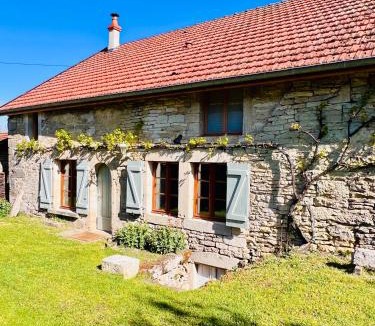 Civry-en-Montagne House | Gite Le Belvédère du Lac