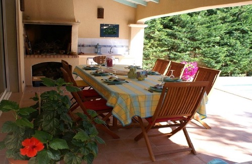 Saint-Didier Apartment | GITE RENTAL SAINT-DIDIER NEAR L'ISLE SUR LA SORGUE